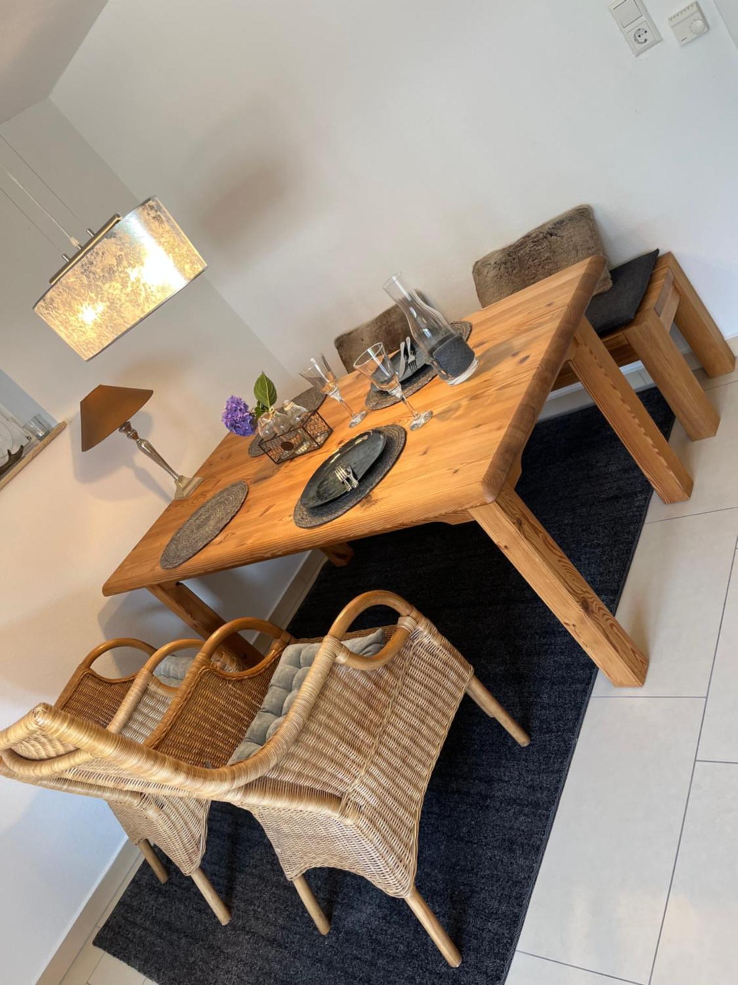 Schoene Ferienwohnung 2,5 Zimmer In Stadtnaehe Mit Eigenem Hofgarten Balingen Esterno foto